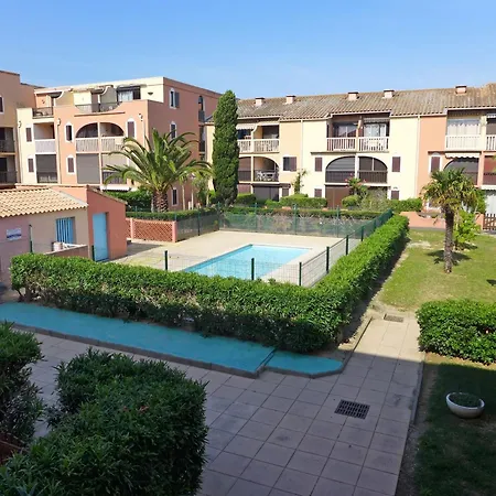 Apartmán Maisonette Avec Cours Privative Dans Securisee Avec Piscine