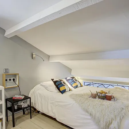 Maisonette Avec Cours Privative Dans Securisee Avec Piscine